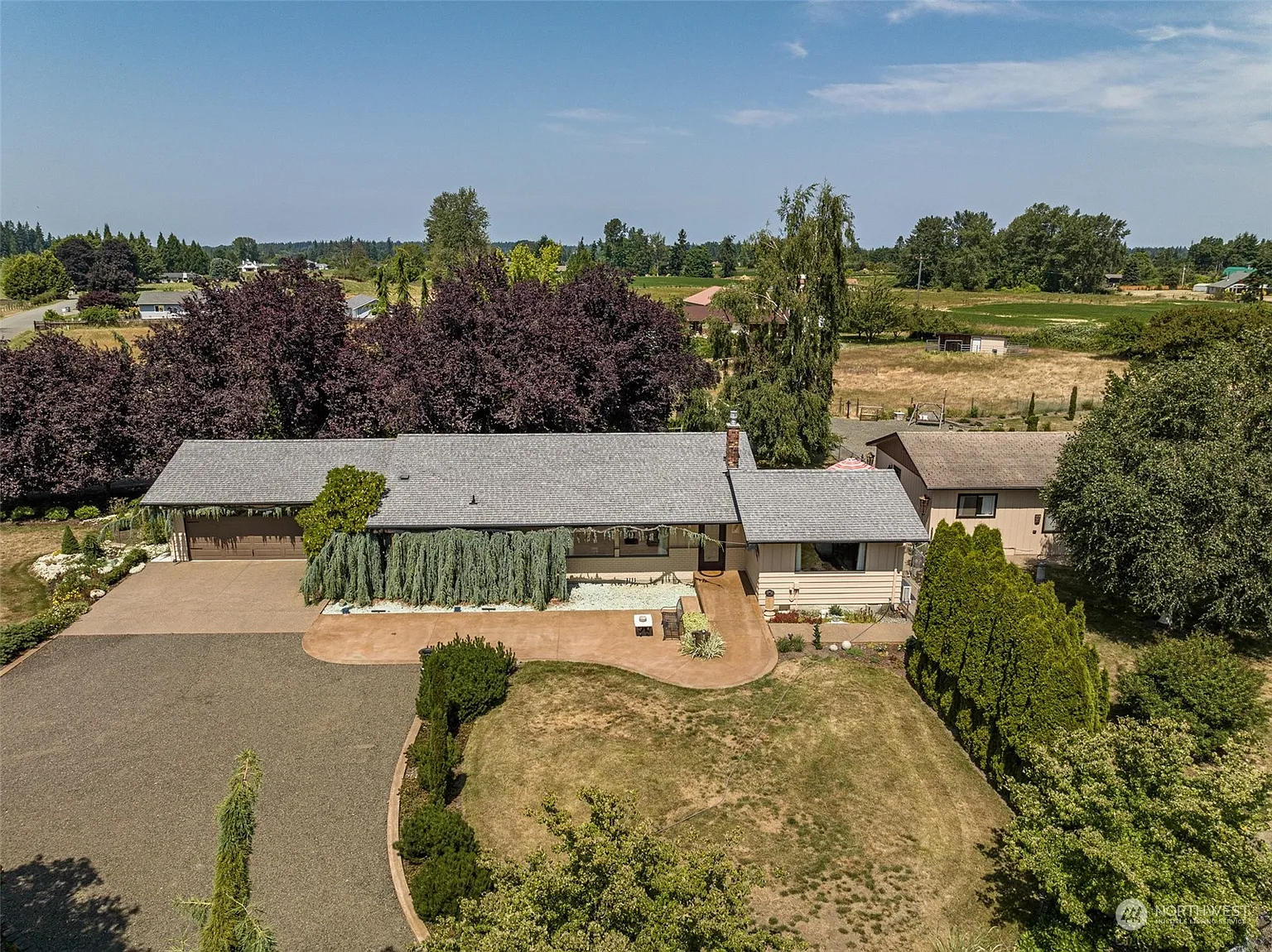 122 Applegate Lane photo 1