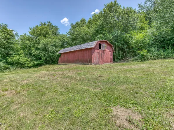 963 Church Rd, Fall Branch, TN 37656