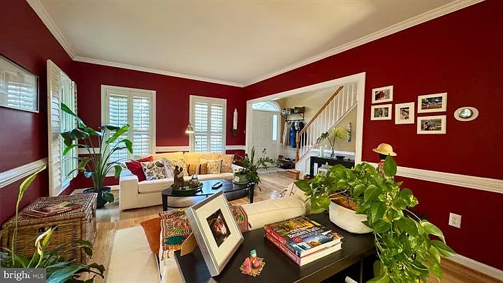 4 bed, 3.5 bath, 3444 sqft, $4,380 — Photo 4