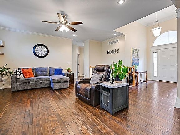 4th image of 24012 Augusta Ct