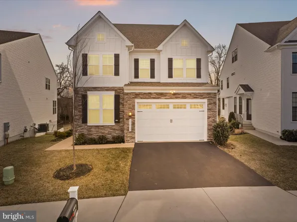 43613 Casters Pond Ct, Chantilly, VA 20152