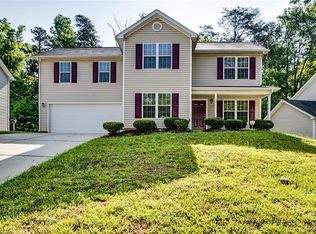 1802 Savannas Run Dr, Greensboro, NC 27405
