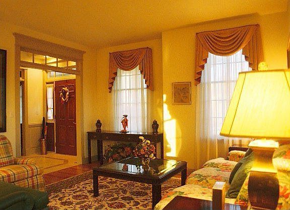 Living Room towards foyer