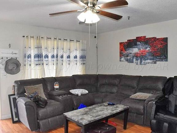 5th image of 1420 S Meredith Ave