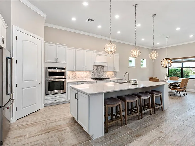5610 Rain Lily Ct — Photo 9