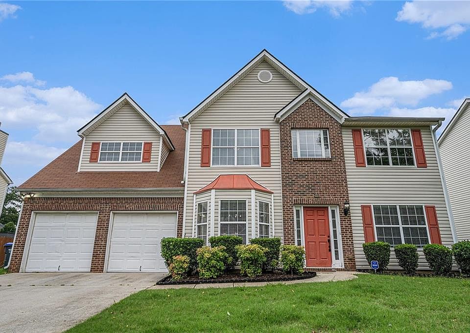 1st image of 555 Sydney Crest Ln
