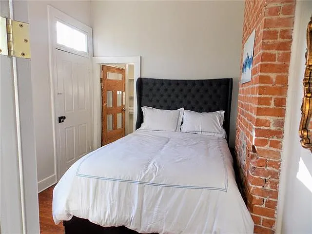 1463 Annunciation St #B — Photo 8