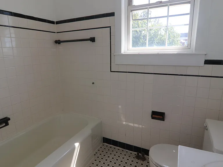 3516 Cliftmont Ave #2 — Photo 8