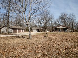 155 Odessa Dr, Marshfield, MO 65706