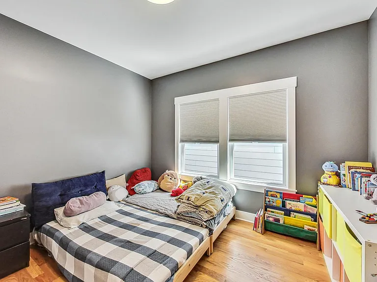 8101 Floral Ave — Photo 20