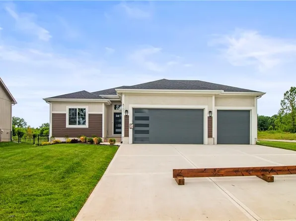 4101 SE Adams Dr, Blue Springs, MO 64014