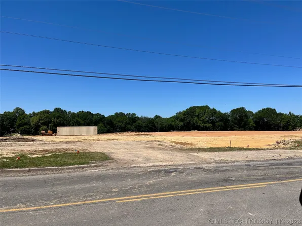 9 Highway, Stigler, OK 74462