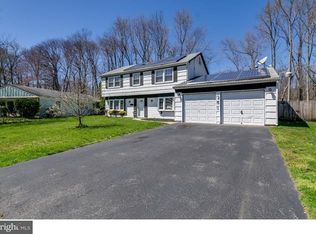 251 Northampton Dr, Willingboro, NJ 08046