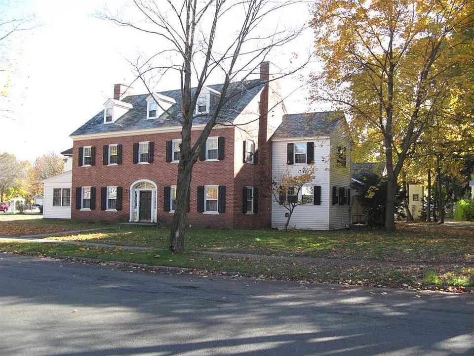 1st image of 532 Glen St