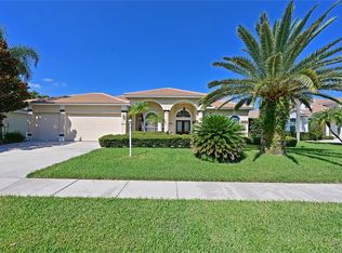 6647 Butlers Crest Dr, Bradenton, FL 34203