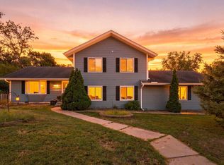 17161 S Shore Ln, Eden Prairie, MN 55346