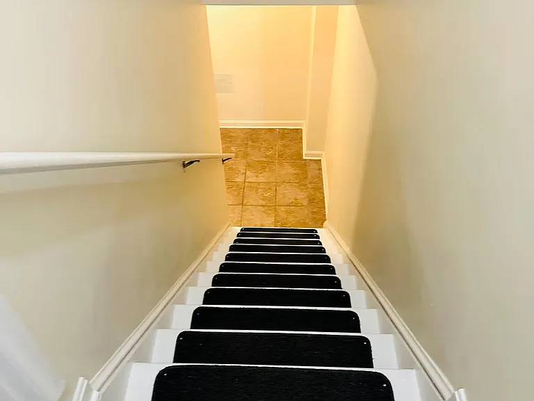 22 Alden Ct — Photo 26
