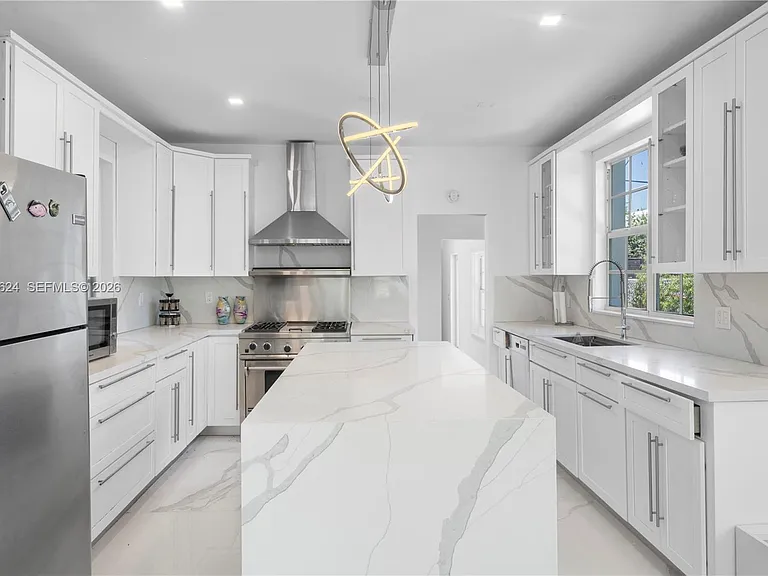 5824 Alton Rd — Photo 10