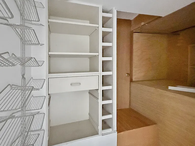 550 Sausalito Blvd #C — Photo 16