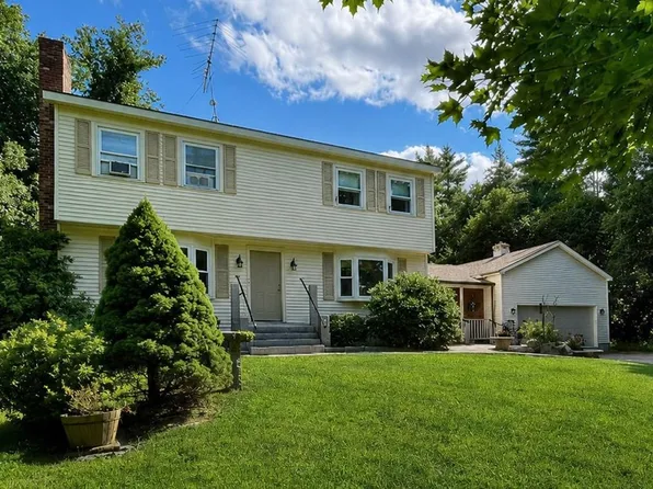 7 Woodbine Lane, Merrimack, NH 03054