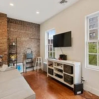 Rented by Dalan Rentals | media 7