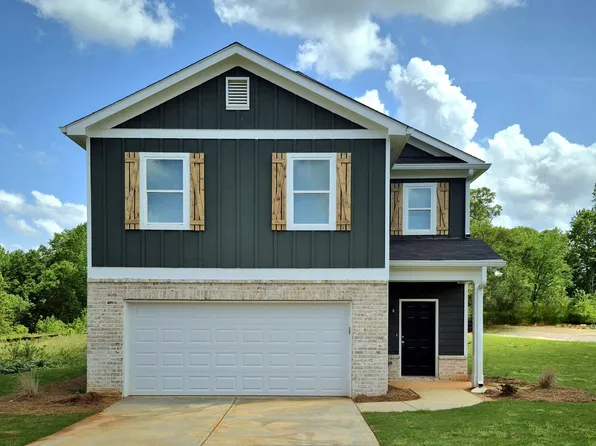 264 Charlotte Cir, Statham, GA 30666