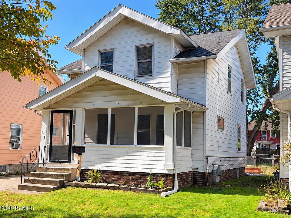 1st image of 606 Colima Dr
