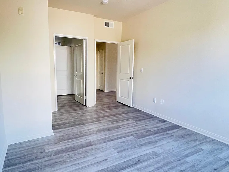 2810 S Sepulveda Blvd #102 — Photo 27