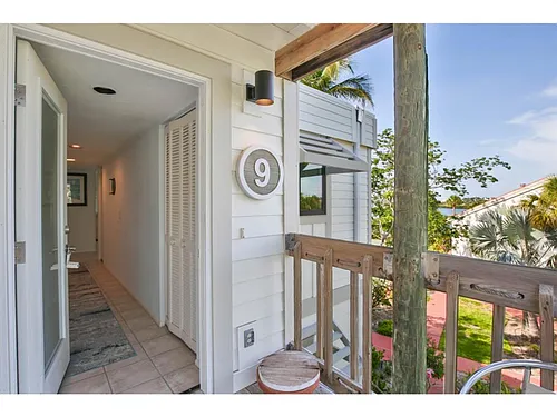 3440 Gulf Of Mexico Dr #9 Photo 1