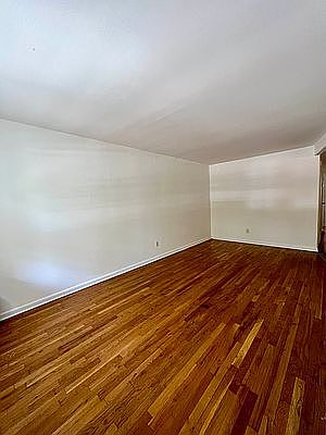 4th image of 2735 Mill Ave Floor 1