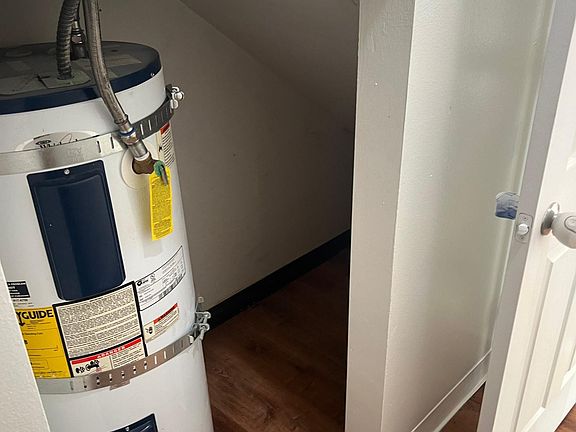 5th image of 4509 S Union Ave APT 2