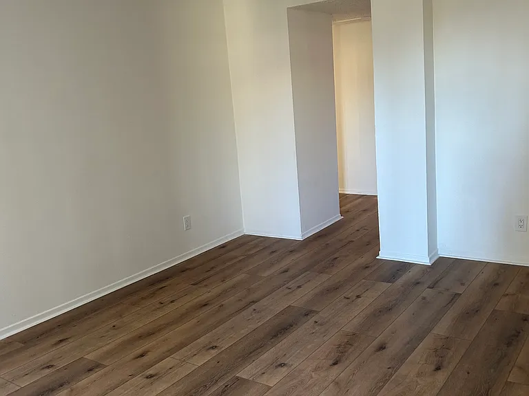 615 S Adams St #16 — Photo 6