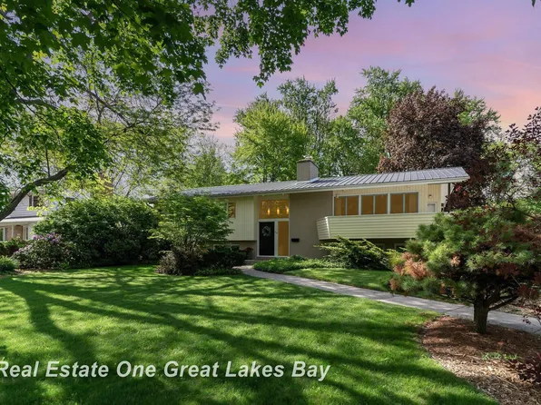 519 Linwood Dr, Midland, MI 48640