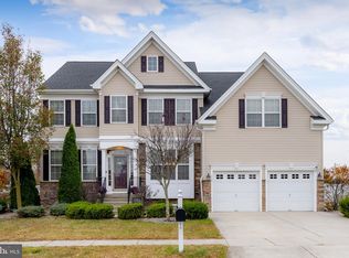 215 Windsor Rd, Mullica Hill, NJ 08062