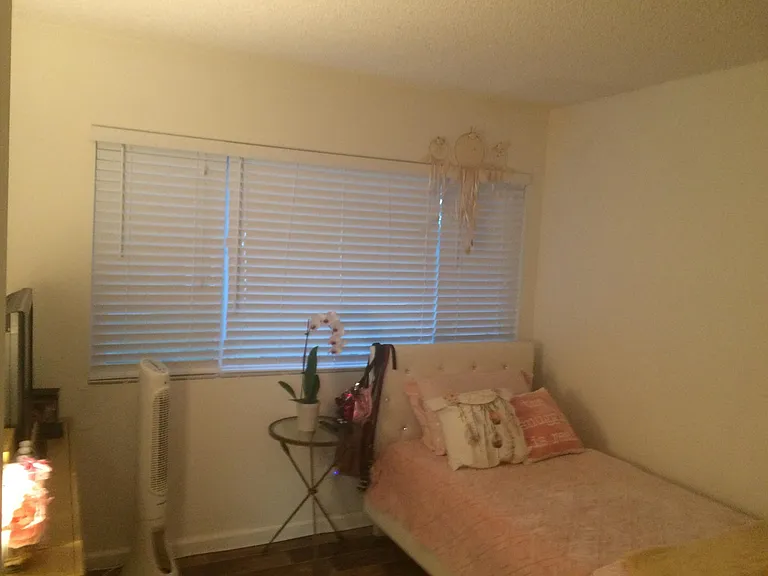 375 N Melrose Dr N #C — Photo 17