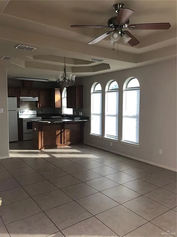 2 bed, 2.0 bath, 924 sqft, $850 — Photo 3