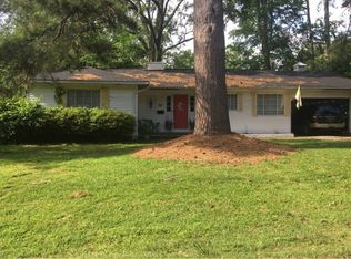 1044 Parkwood Pl, Jackson, MS 39206