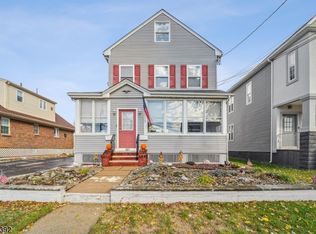 187 Maple Ave, Wallington, NJ 07057