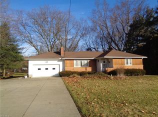 2341 Wadsworth Rd, Barberton, OH 44203
