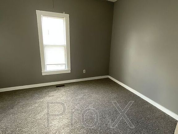 3rd image of 514 N Tucker St