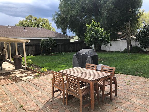 5th image of 13256 Lincoln Ave