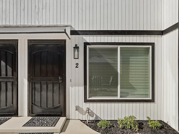 1240 S School St #2, Lodi, CA 95240