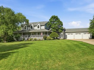 3154 Thornhill Dr, Valparaiso, IN 46385