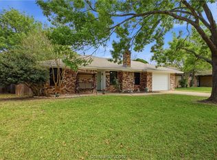 3303 Wildrye Dr, College Station, TX 77845