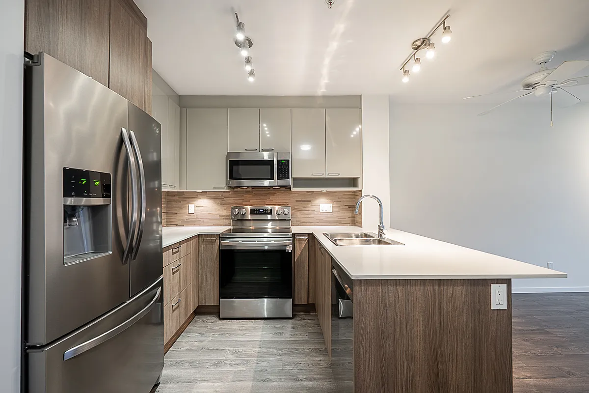 Building Photo - 210 Lebleu St #30