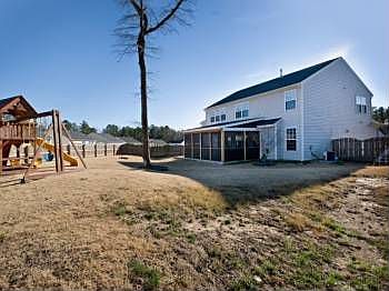 2nd image of 5620 Slaytenbush Ln