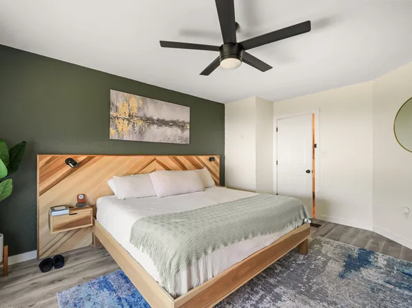 1860 Whispering Oaks Ln, Fort Walton Beach, FL 32547