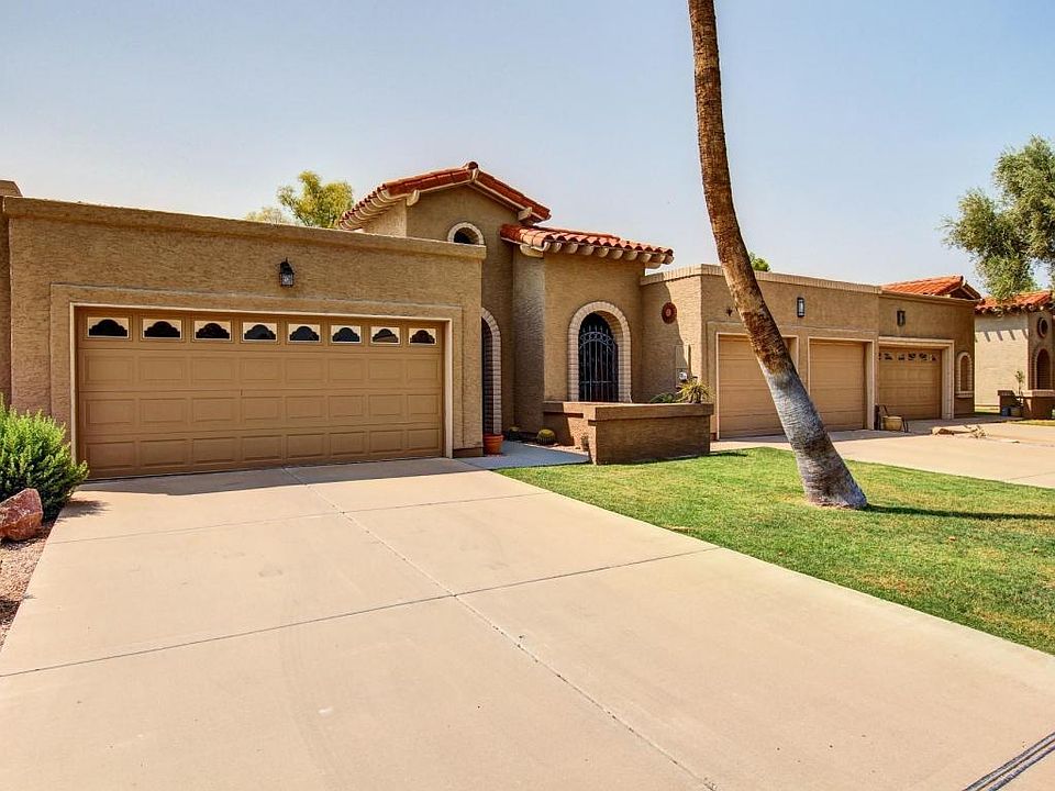 1st image of 25234 S Saddletree Dr