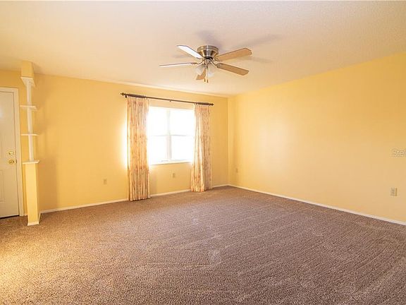 2nd image of 841 Village Lake Dr N