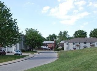 6728 N Randall Ct APT 1, Gladstone, MO 64119